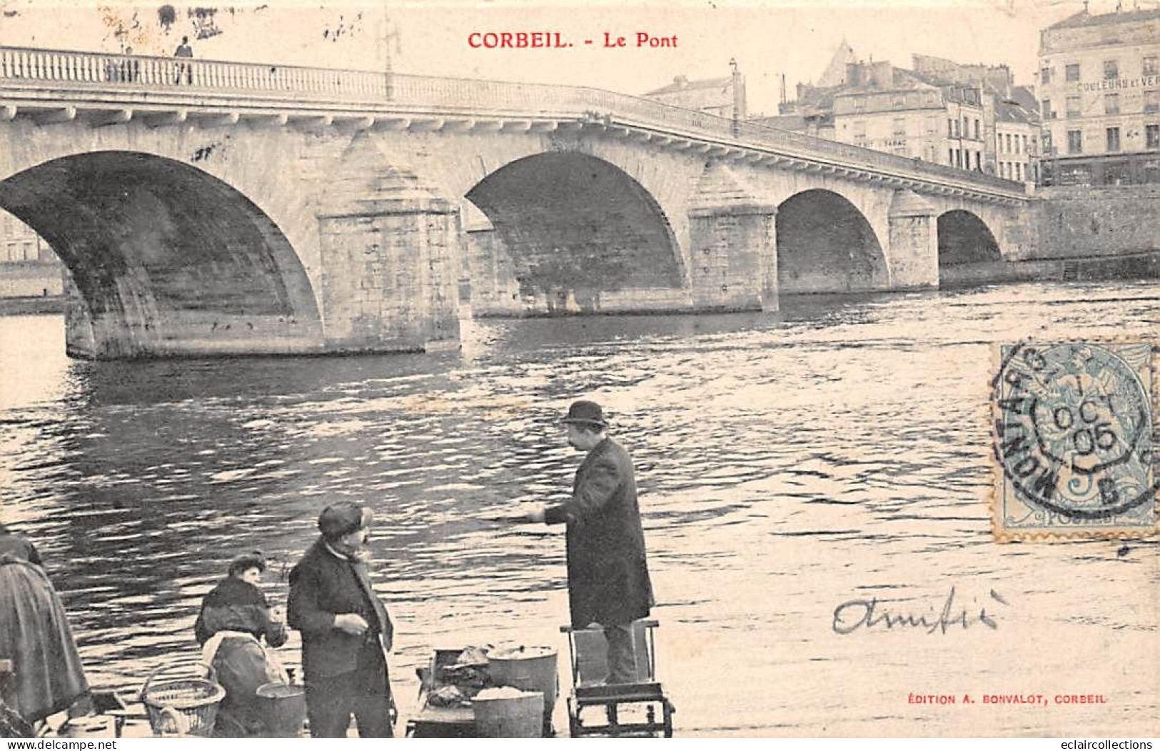 Corbeil Essonnes        91        Le Pont.  Lavandière    . (voir Scan) - Corbeil Essonnes