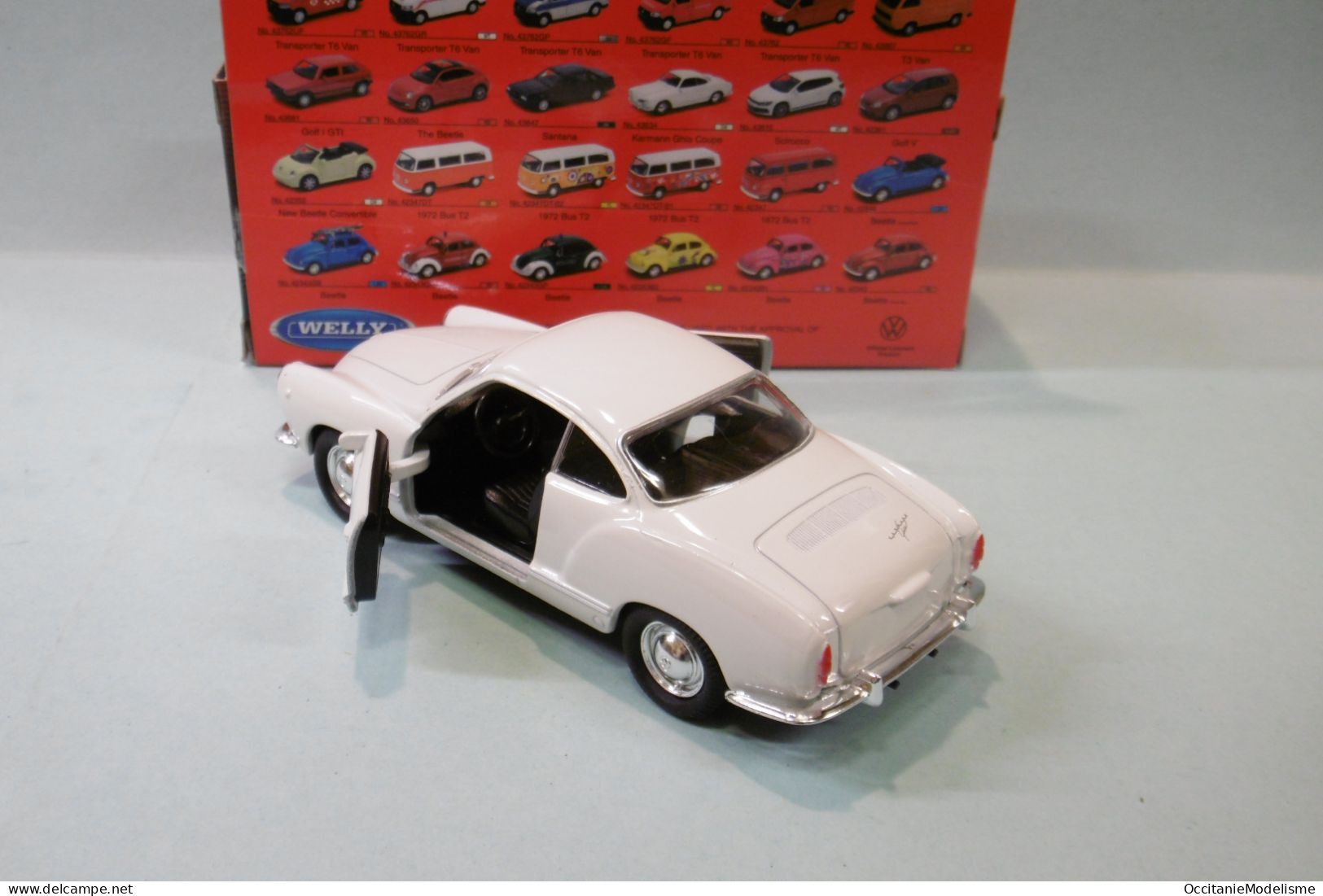 Welly Nex - VW VOLKSWAGEN KARMANN GHIA Coupé Blanc Réf. 43634 BO 1/36 - Massstab 1:32