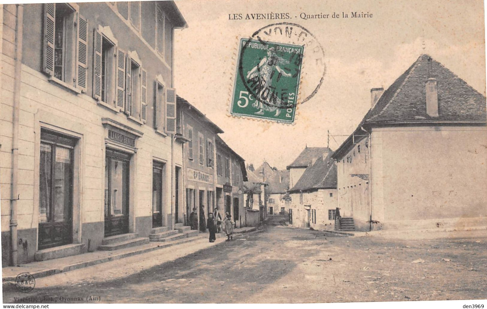 Les AVENIERES (Isère) - Quartier De La Mairie - Voyagé 1911 (2 Scans) - Les Avenières