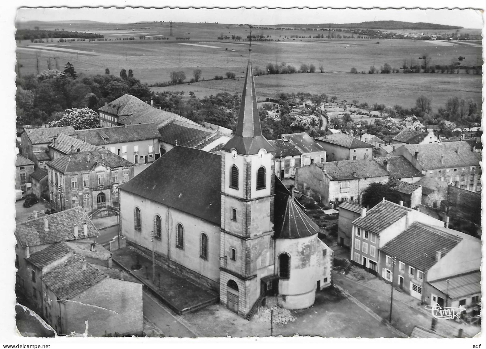 CPSM FAULQUEMONT, VUE AERIENNE SUR L'EGLISE ET LES ECOLES, MOSELLE 57 - Faulquemont