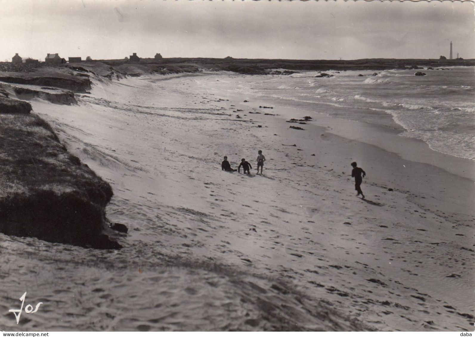 Plouguerneau.  La Grève Blanche Et Le Phare De L'Ile Vierge - Plouguerneau