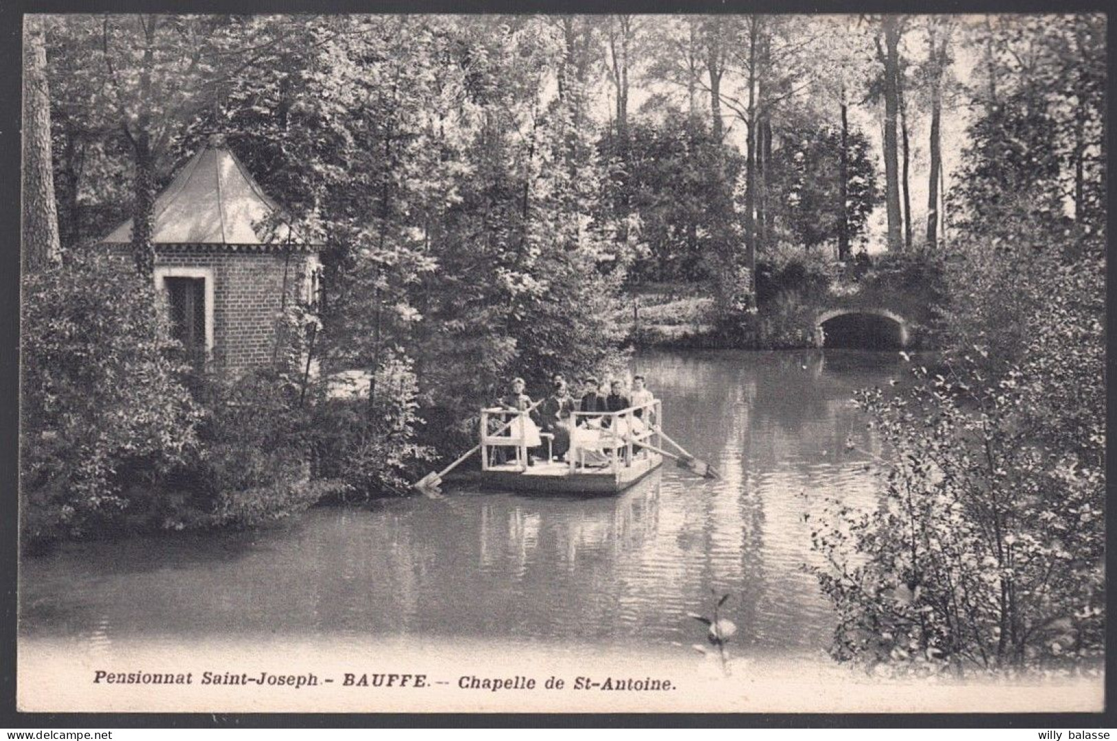 +++ CPA - BAUFFE - Lens - Pensionnat St Joseph - Chapelle De St Antoine  // - Lens