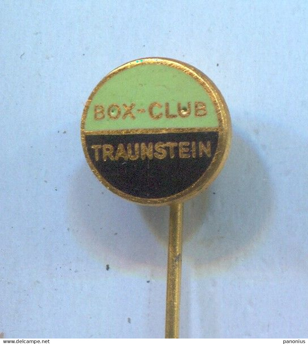 Boxing Box Boxen Pugilato - Club Traunstein  Germany, Enamel Vintage Pin  Badge  Abzeichen - Boxing