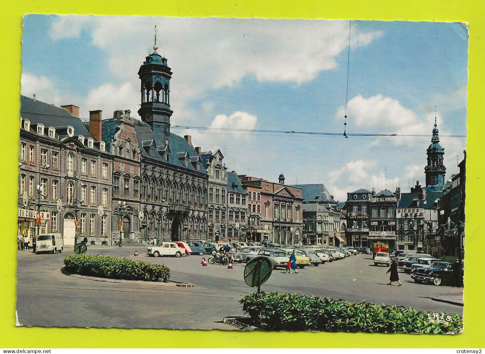 MONS Grand Place Café Central En 1968 Citroën DS 2CV OPEL Américaine Estafette PUB Bières LABOR VOIR DOS Timbre - Mons