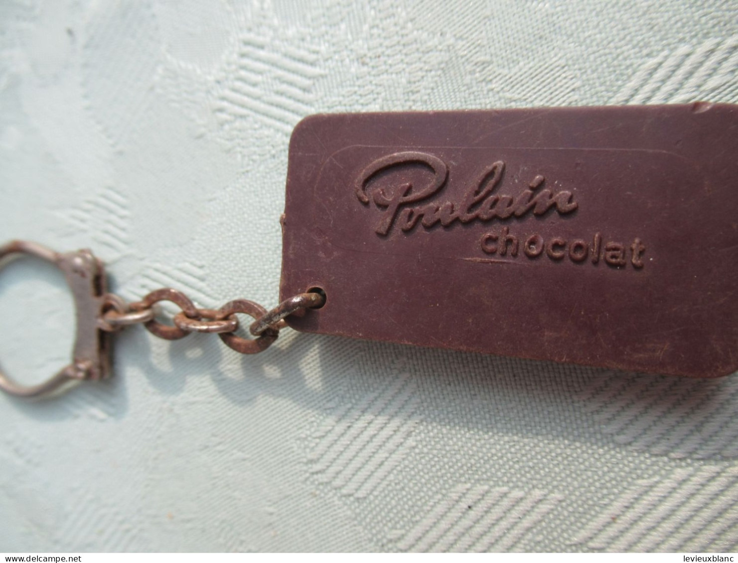 Porte-Clé Publicitaire Ancien/Chocolat POULAIN (  Bleu)   / Plastique/ Vers 1960-1970   POC602 - Porte-clefs