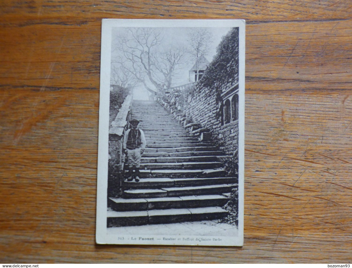 LE FAOUET ( 56 ) ESCALIER ET BEFFROI DE LA CHAPELLE SAINT BARBE - Faouët