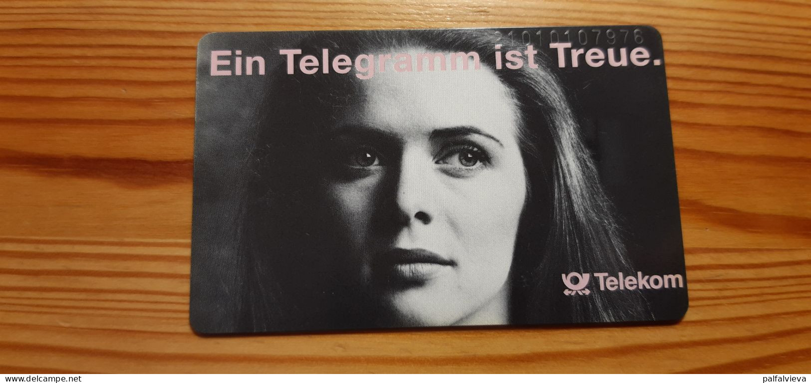 Phonecard Germany P 19 B 10.90. Telegramm, Woman 50.000 Ex. - P & PD-Series: Schalterkarten Der Dt. Telekom