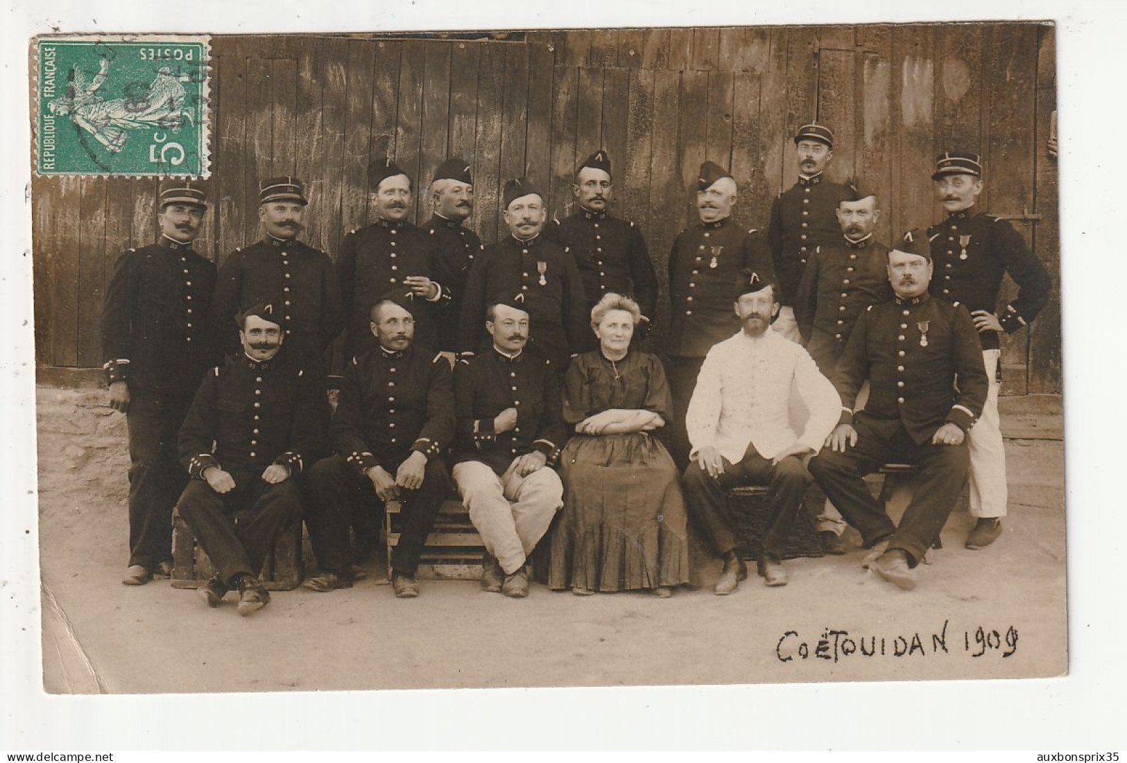 CARTE PHOTO - COETQUIDAN - GROUPE DE MILITAIRES 1909 - 56 - Guer Coetquidan