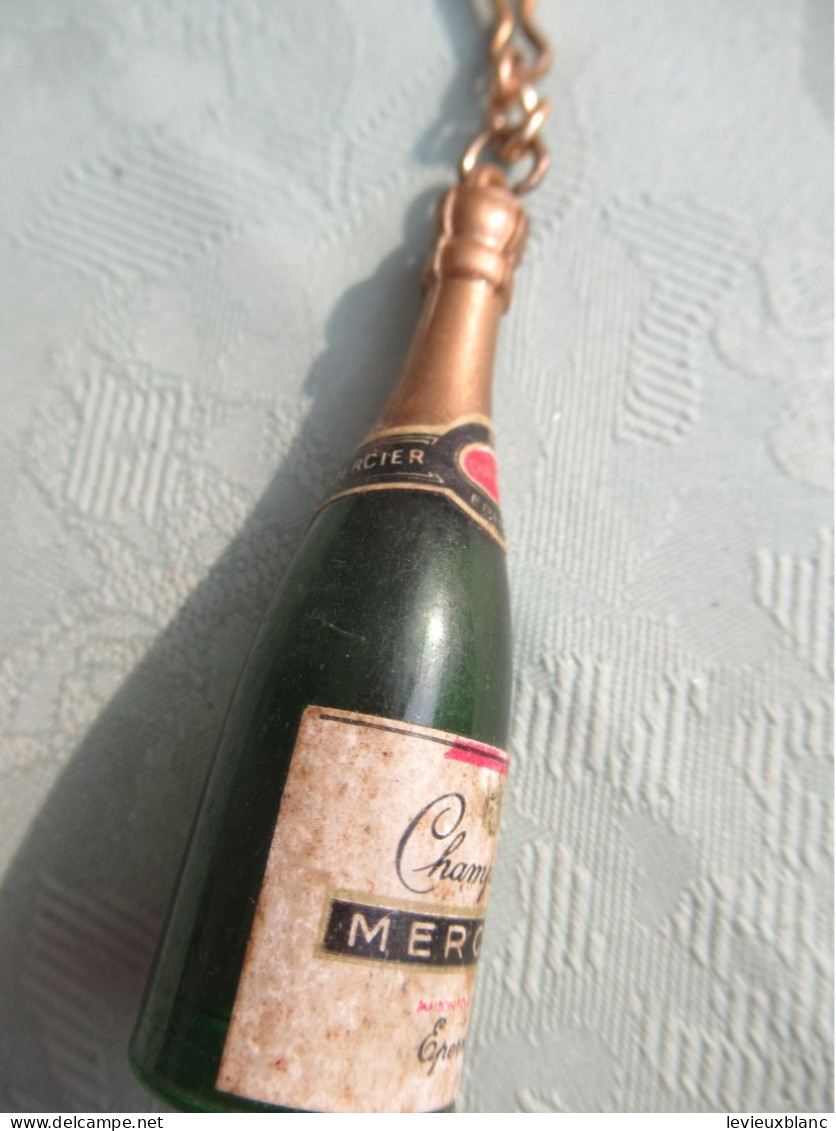 Porte-Clé Publicitaire Ancien/Spiritueux /Champagne MERCIER / Epernay / Plastique / Vers 1960-1970   POC595 - Key-rings