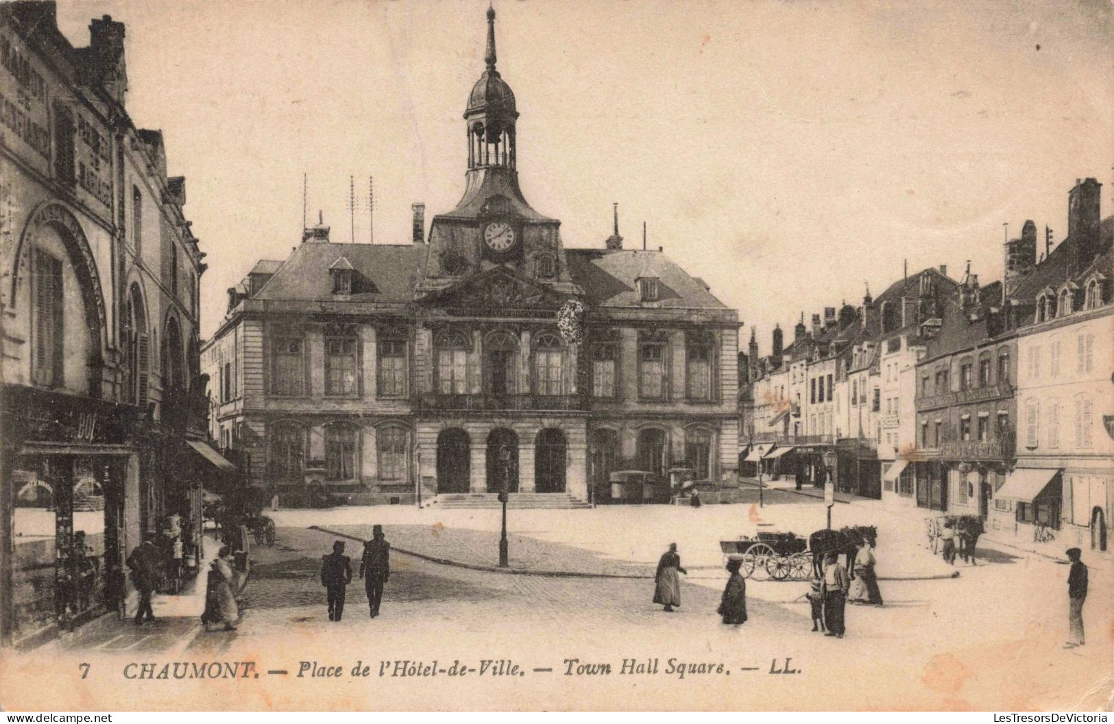 FRANCE - Chaumont - Place De L'Hôtel De Ville - LL - Animé - Carte Postale Ancienne - Chaumont