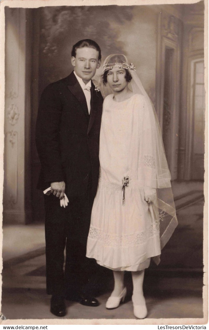 CARTE PHOTO - Noces - Couple Lors De Son Mariage - Carte Postale Ancienne - Nozze