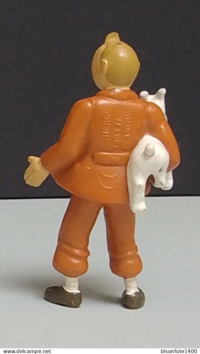 Tintin : Figurine TINTIN Tenant Milou Dans Son Bras PLASTOY De 1994 En Plastique Souple - H. 80mm ( Voir Photos ). - Tim & Struppi