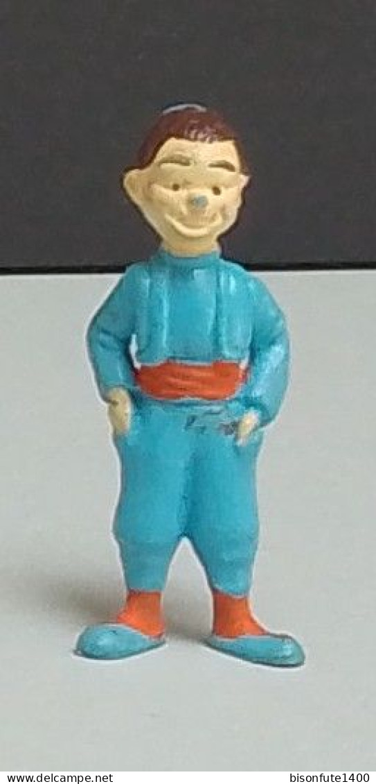 Tintin : Figurine NIKO émise Chez ESSO France De 1973 En Plastique Rigide - H. 45mm ( Voir Photos ). - Tintin