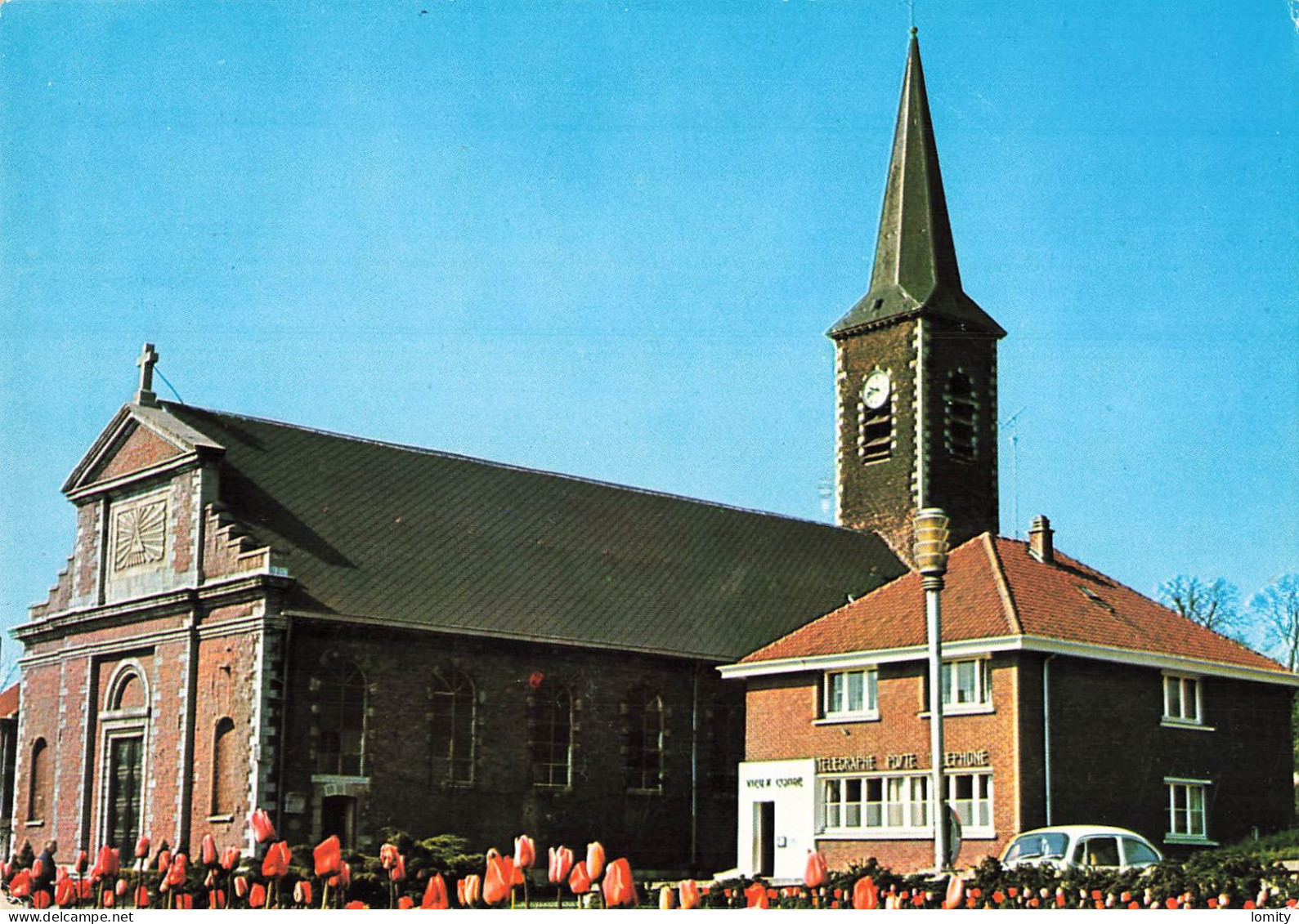 59 Vieux Condé église Bureau PTT Poste Postes CPM Voiture Auto Coccinelle - Vieux Conde