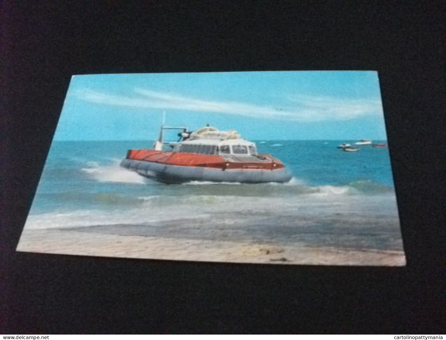 NAVE SHIP NAVIRE BOAT BATEAU HOVERCRAFT ARRIVO ALLA SPIAGGIA PICCOLO FORMATO - Hovercrafts