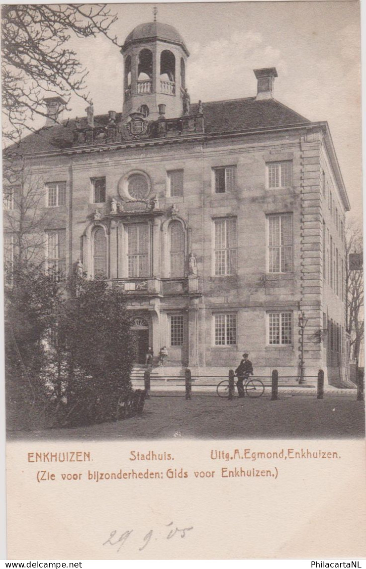Enkhuizen - Stadhuis Met Fietser - Zeer Oud - Enkhuizen