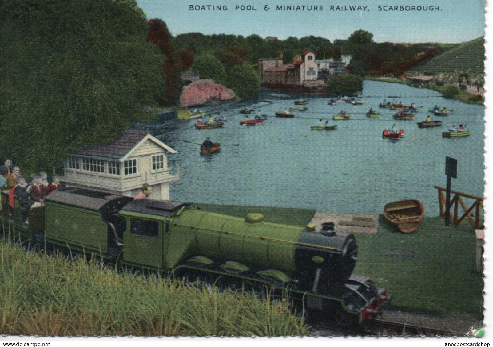 LARGER SIZED POSTCARD - BOATING POOL AND MINATURE RAILWAY - SCARBOROUGH - YORKSHIRE - 1958 - Scarborough