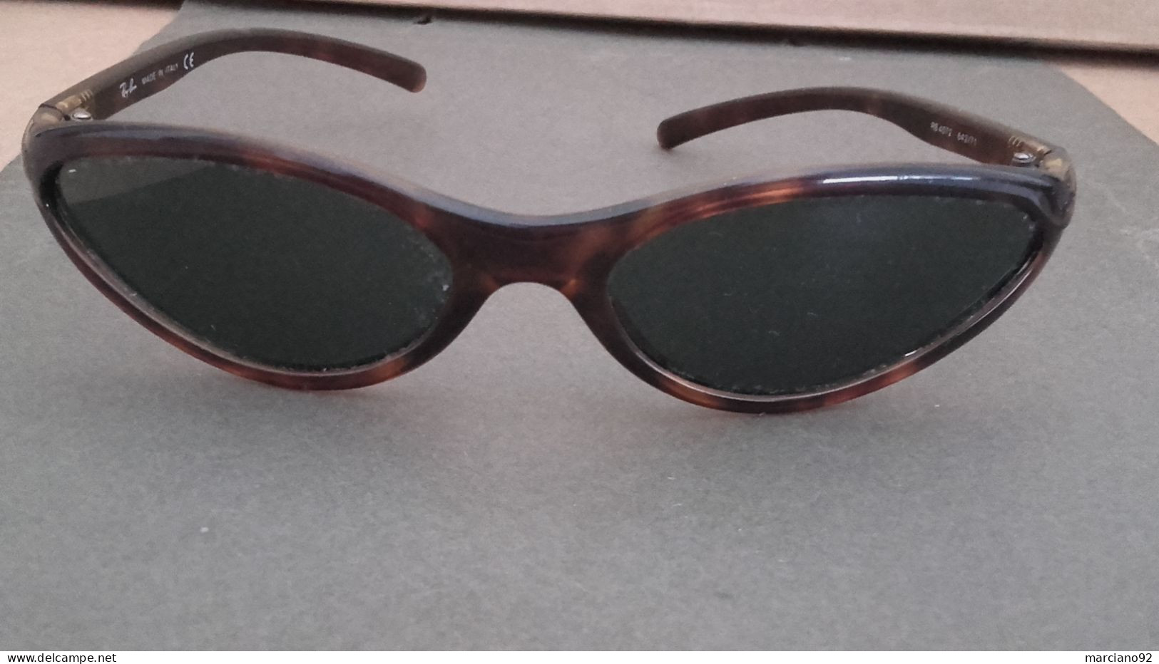 Rare Paire De Lunettes RAY BAN D'origine Made In Italy - Sun Glasses