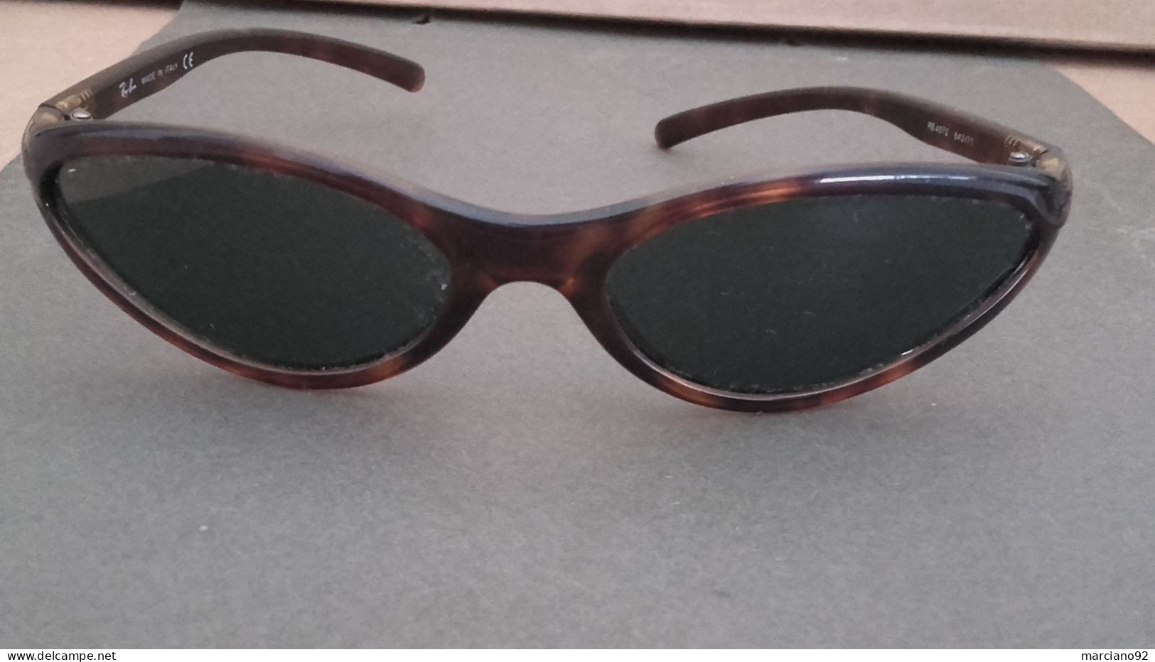 Rare Paire De Lunettes RAY BAN D'origine Made In Italy - Gafas/Lentes De Sol