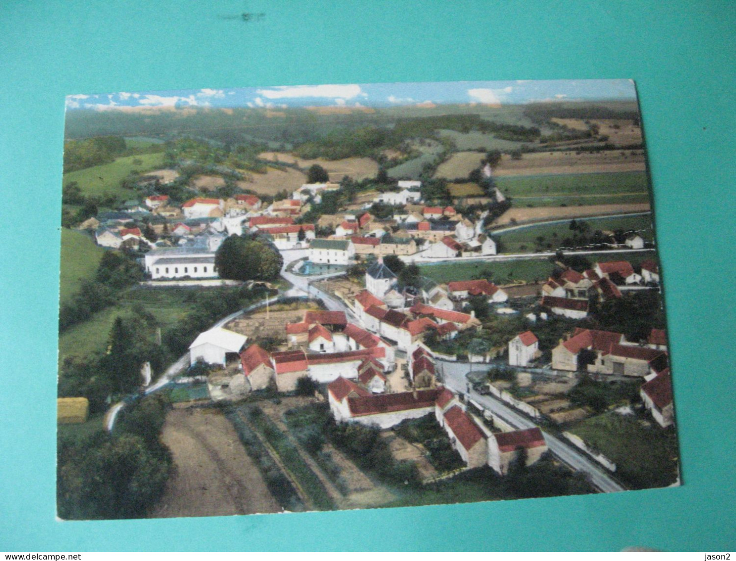 CPM CRUZY LE CHATEL LE VILLAGE DE GLAND VUE AERIENNE - Cruzy Le Chatel