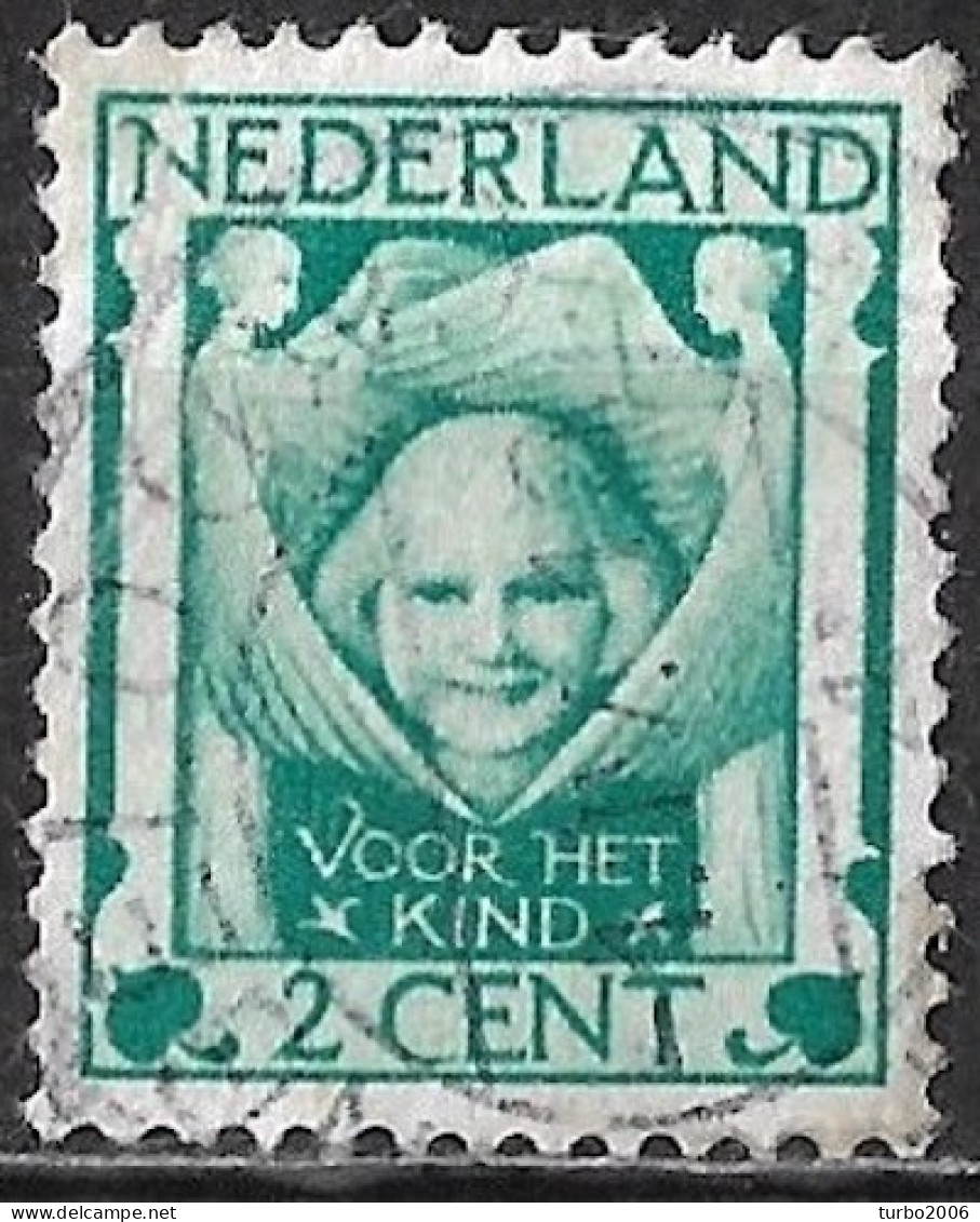 Plaatfout Groene Stip In De Vleugel En Breukje In 1924 Kinderzegels 2 + 2 Ct Groen NVPH 141 PM 2 - Abarten Und Kuriositäten