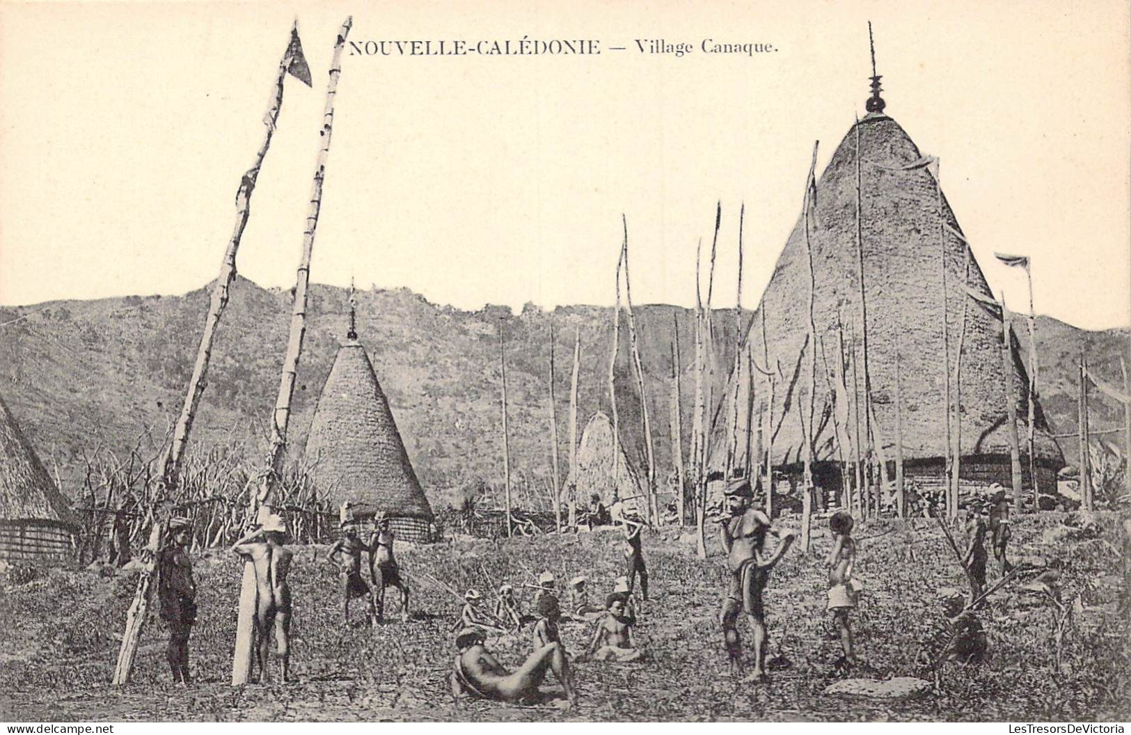 FRANCE - Nouvelle-Calédonie - Village Canaque - Carte Postale Ancienne - Nouvelle Calédonie