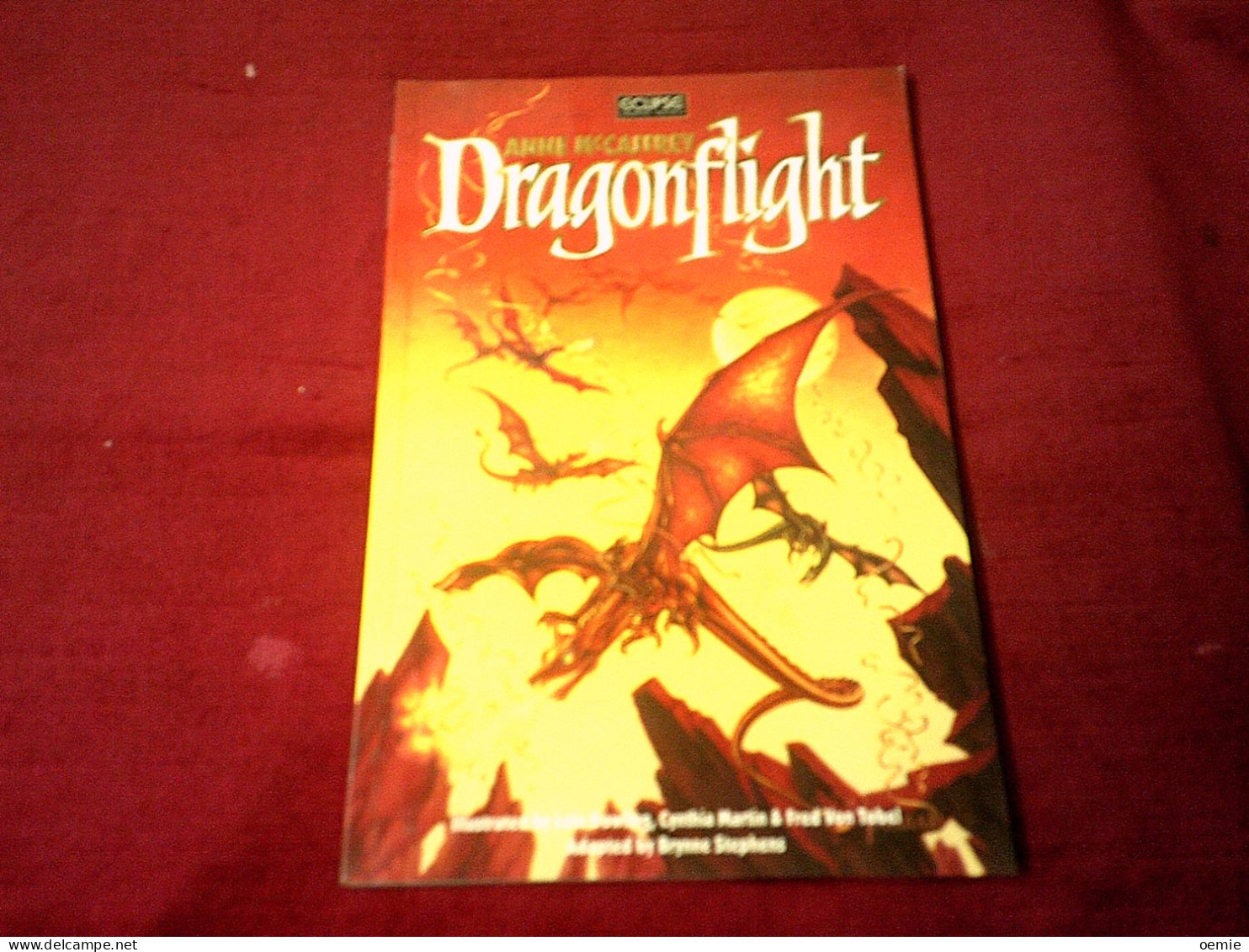 ANNE McCAFFREY  ° DRAGONFLIGHT - Other Publishers