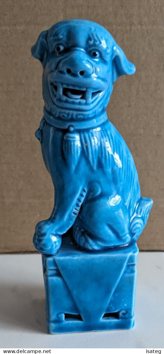 Figurine Chien FOO En Porcelaine émaillée Bleue - Chiens