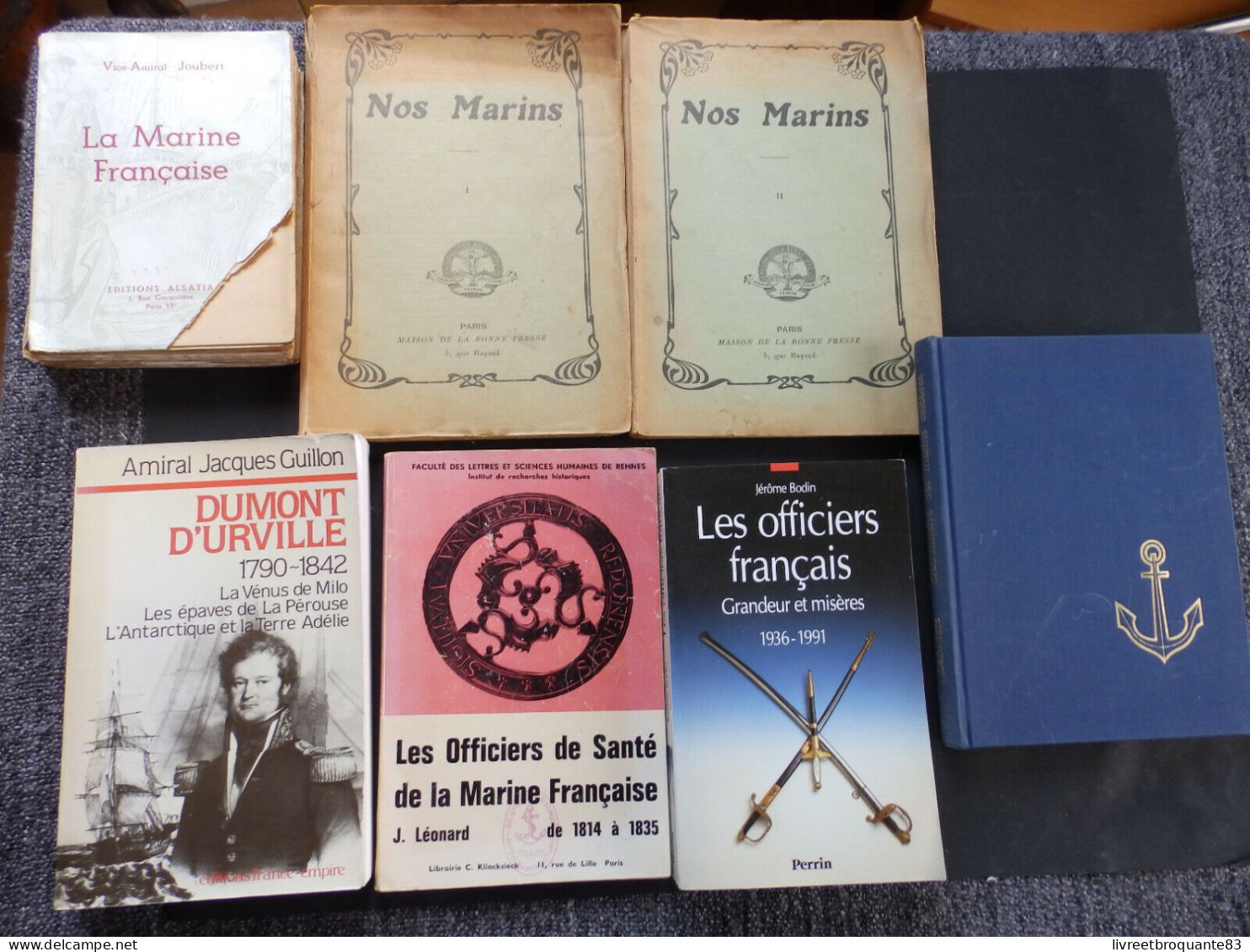 LOT DE LIVRES SUR LA MARINE  LA MARINE FRANÇAISE VICE AMIRAL JOUBERT UN MANQUE COUVERTURE BAS DROIT EDT1946  LES OFFICIE - Boats