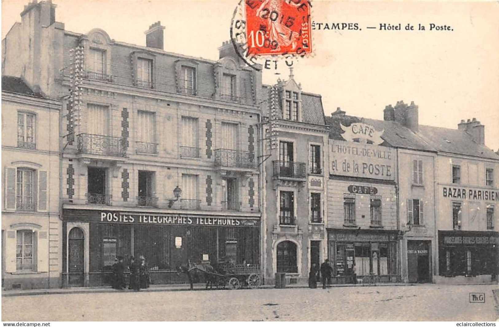 Etampes        91        Hôtel De Ville Et De La Poste           (voir Scan) - Etampes