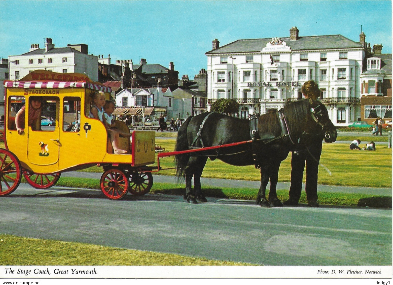 THE STAGE COACH, GREAT YARMOUTH, NORFOLK, ENGLAND. UNUSED POSTCARD   Wp3 - Great Yarmouth