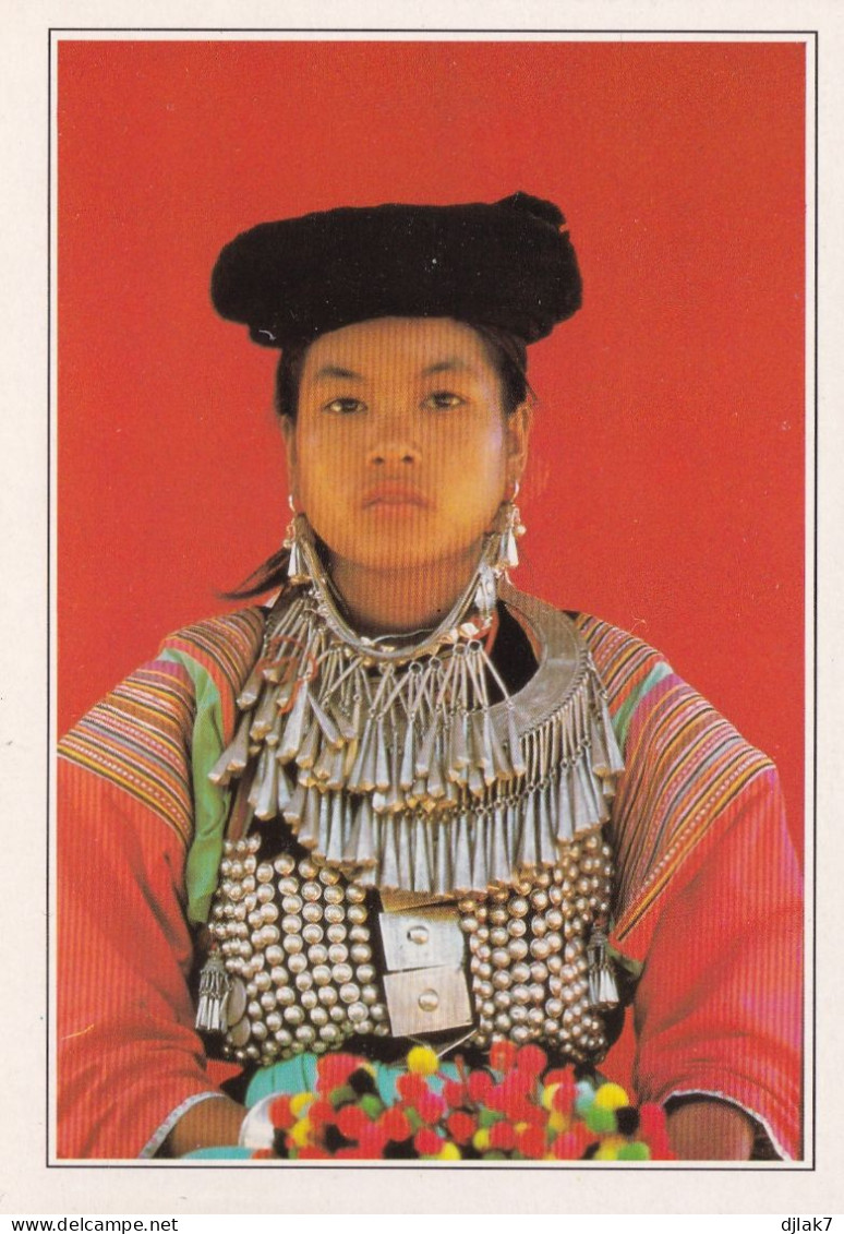 Thaïlande Lisu En Costume De Fête - Thaïlande