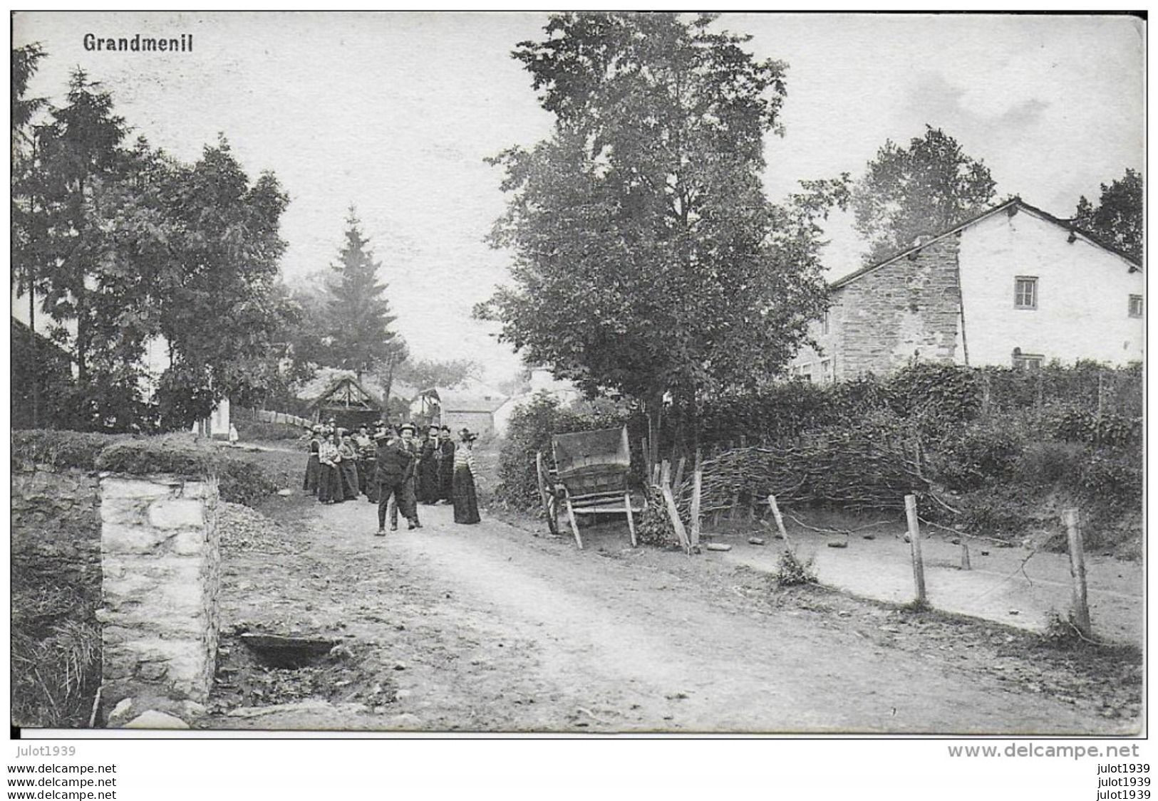 GRANDMENIL ..-- Le Village .1911 Vers EMBOURG , CHENEE ( Mme A. GRAFE ) . Voir Verso . - Manhay