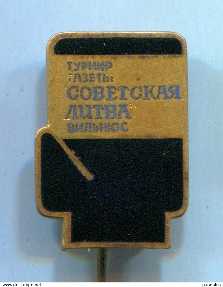 Boxing Box Boxen Pugilato - Tournament Vilnius Lithuania / USSR Championships, Enamel  Vintage Pin  Badge  Abzeichen - Boxe