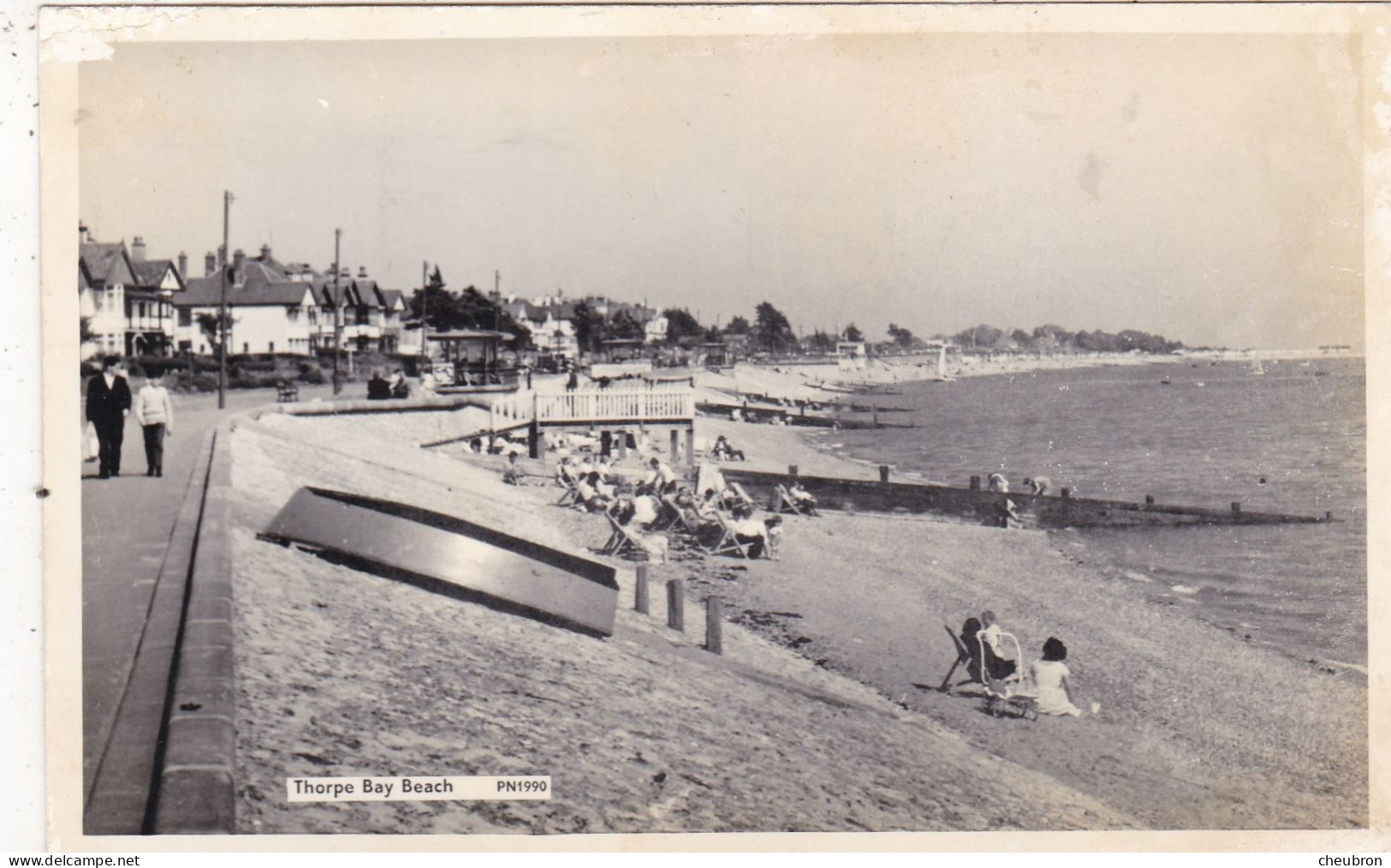 ANGLETERRE. CPA .  THORPE BAY BEACH AND PROMENADE. ANNEE 1961 + TEXTE - Southend, Westcliff & Leigh