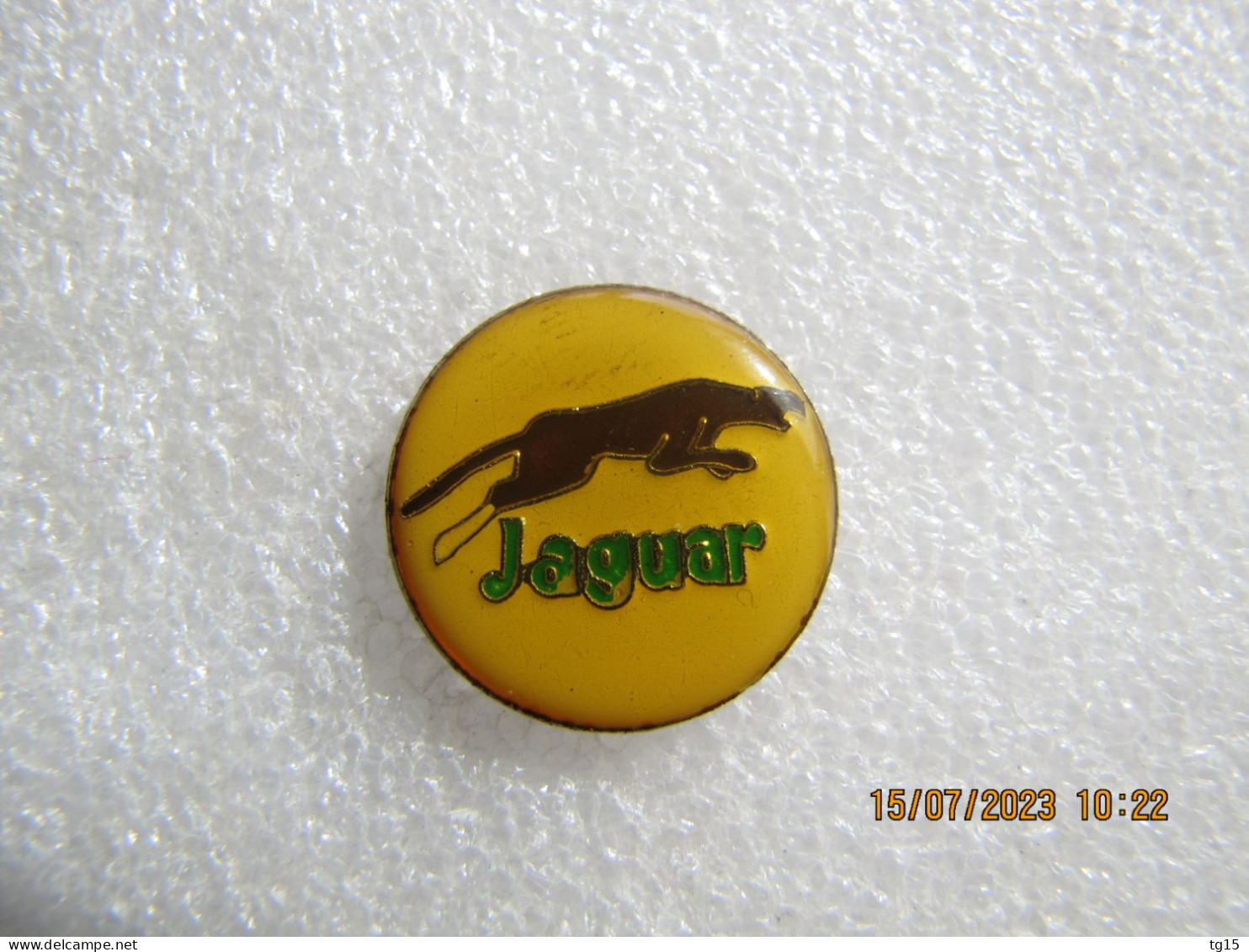 PIN'S    LOGO  JAGUAR - Jaguar