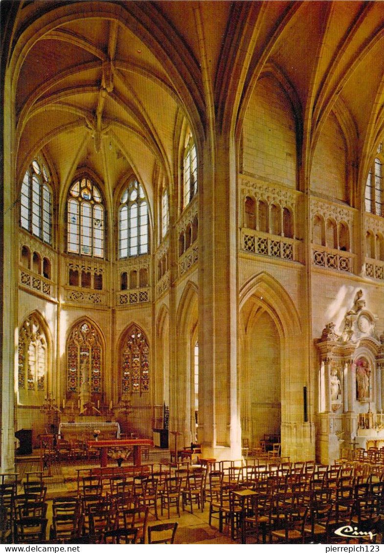 61 - Ecouché - L'église Notre Dame - L'intérieur - Ecouche