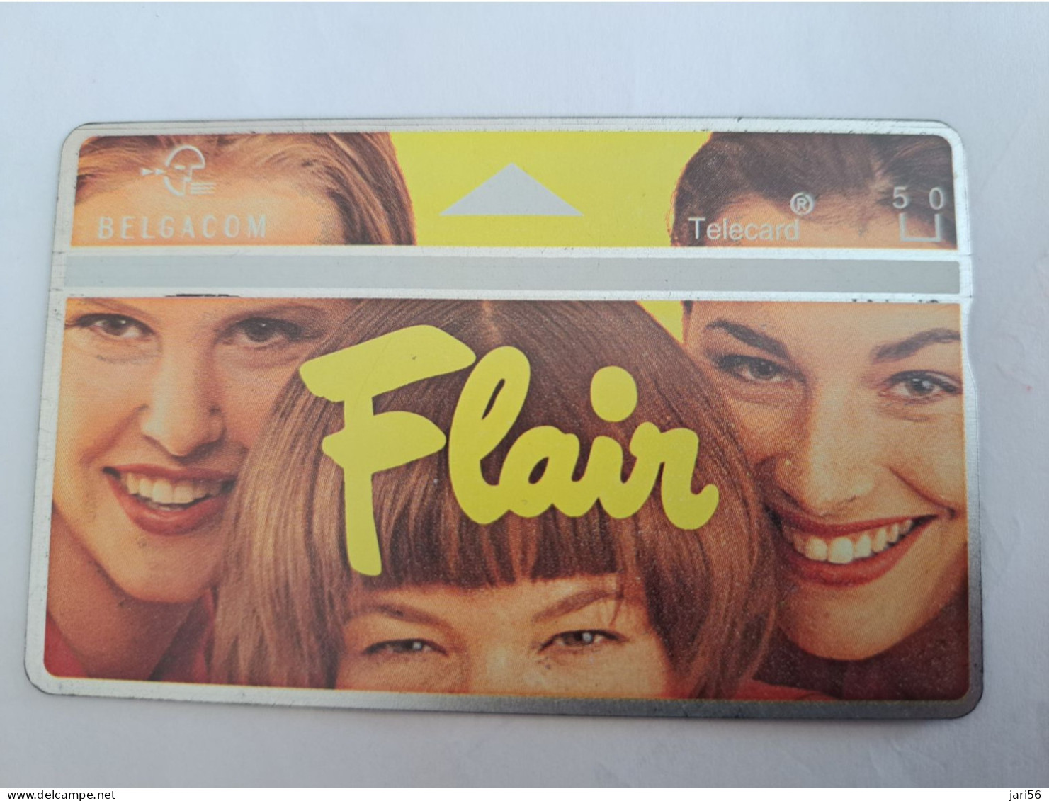 BELGIUM  L & G CARD / FLAIR/ 3 NICE LADYS /  / 431B  CARD 5 UNITS    MINT    ** 14027** - With Chip