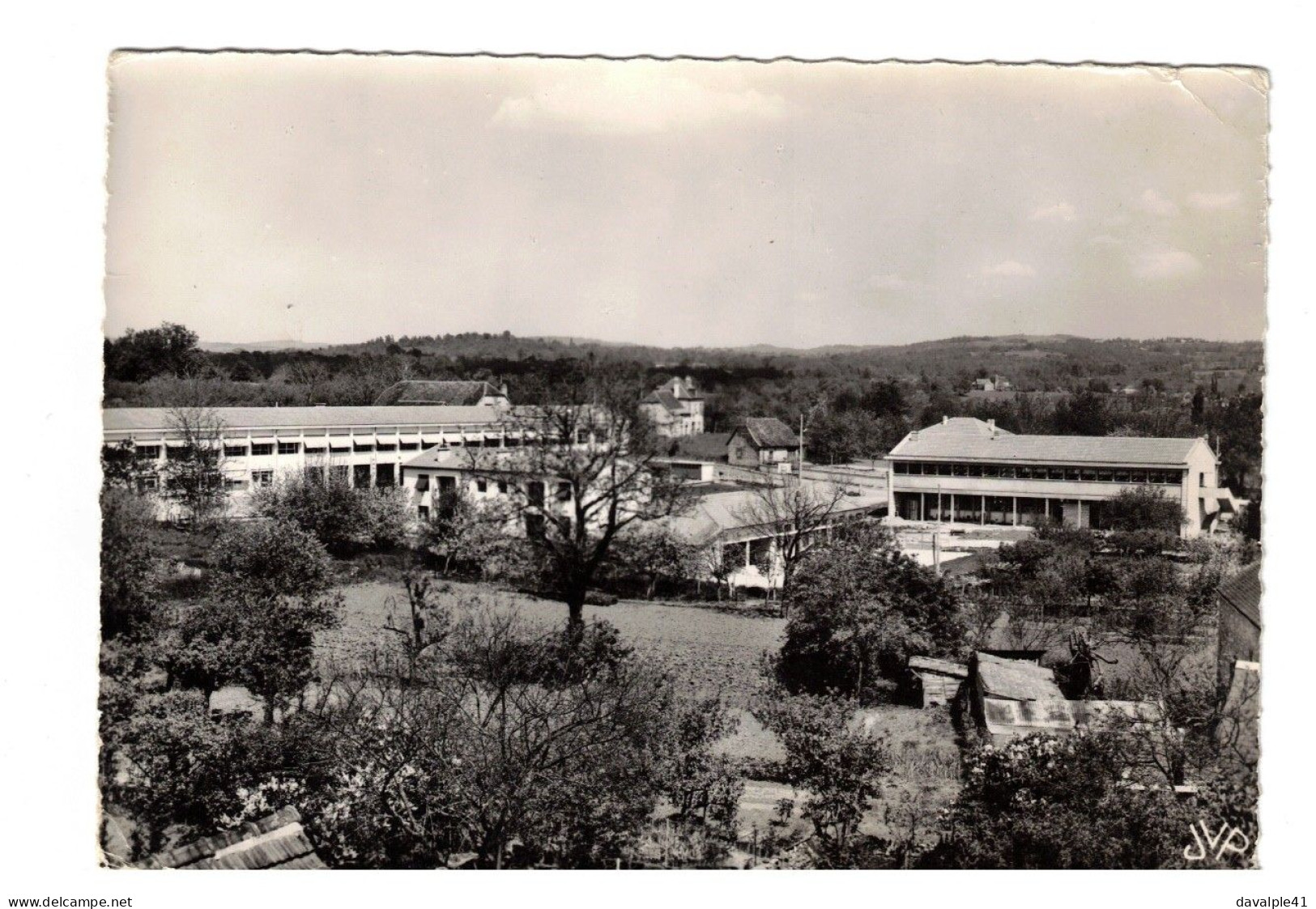 46  VAYRAC  En  QUERCY   LE C.E.G      2 SCANS - Vayrac