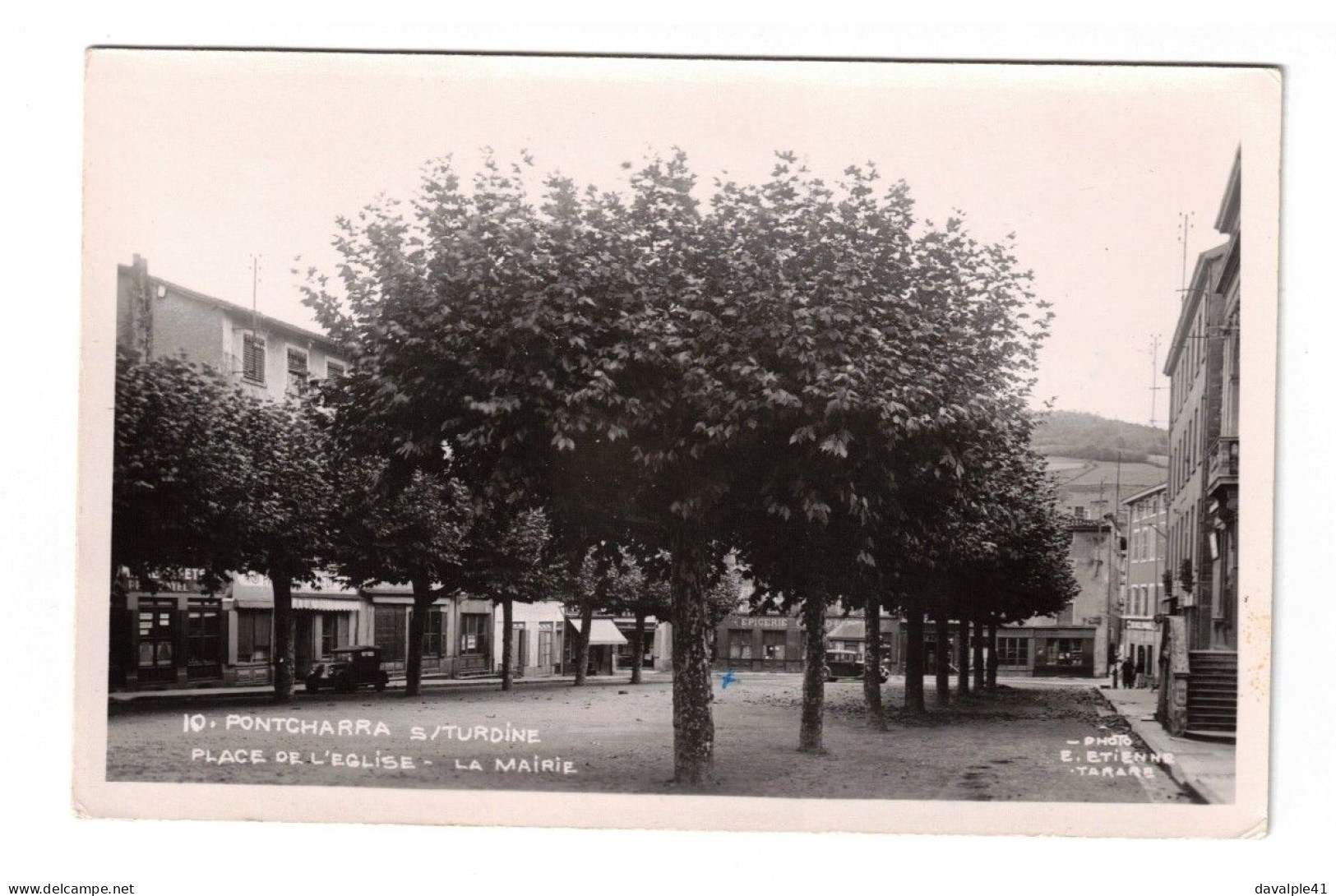 69  PONTCHARRA   S/  TURBINE  PLACE DE L'EGLISE  LA MAIRIE   BON ETAT      2 SCANS - Pontcharra-sur-Turdine