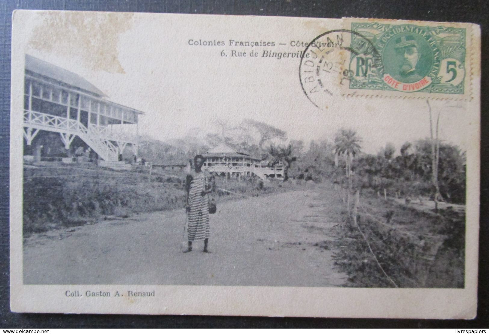 Côte D'ivoire Rue De Bingerville Cpa Timbrée - Costa D'Avorio