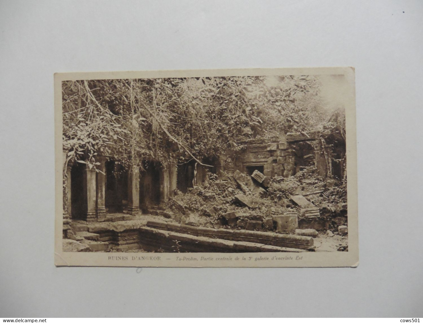 Asie > Cambodge :Ruines D'Angkor : Partie Centrale  De La 3 ème Galerie D'enceinte  Est - Cambodge