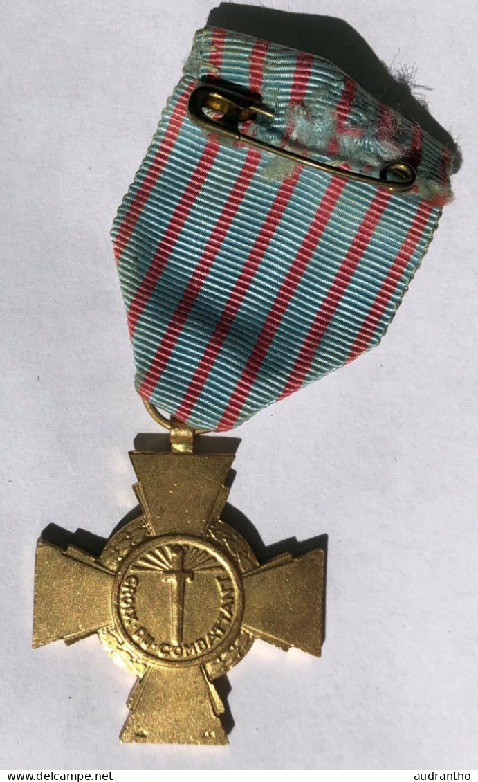 Médaille Croix Du Combattant BR + Poinçon - Poilus WW1 Guerre 14-18 Décoration Honorifique - France
