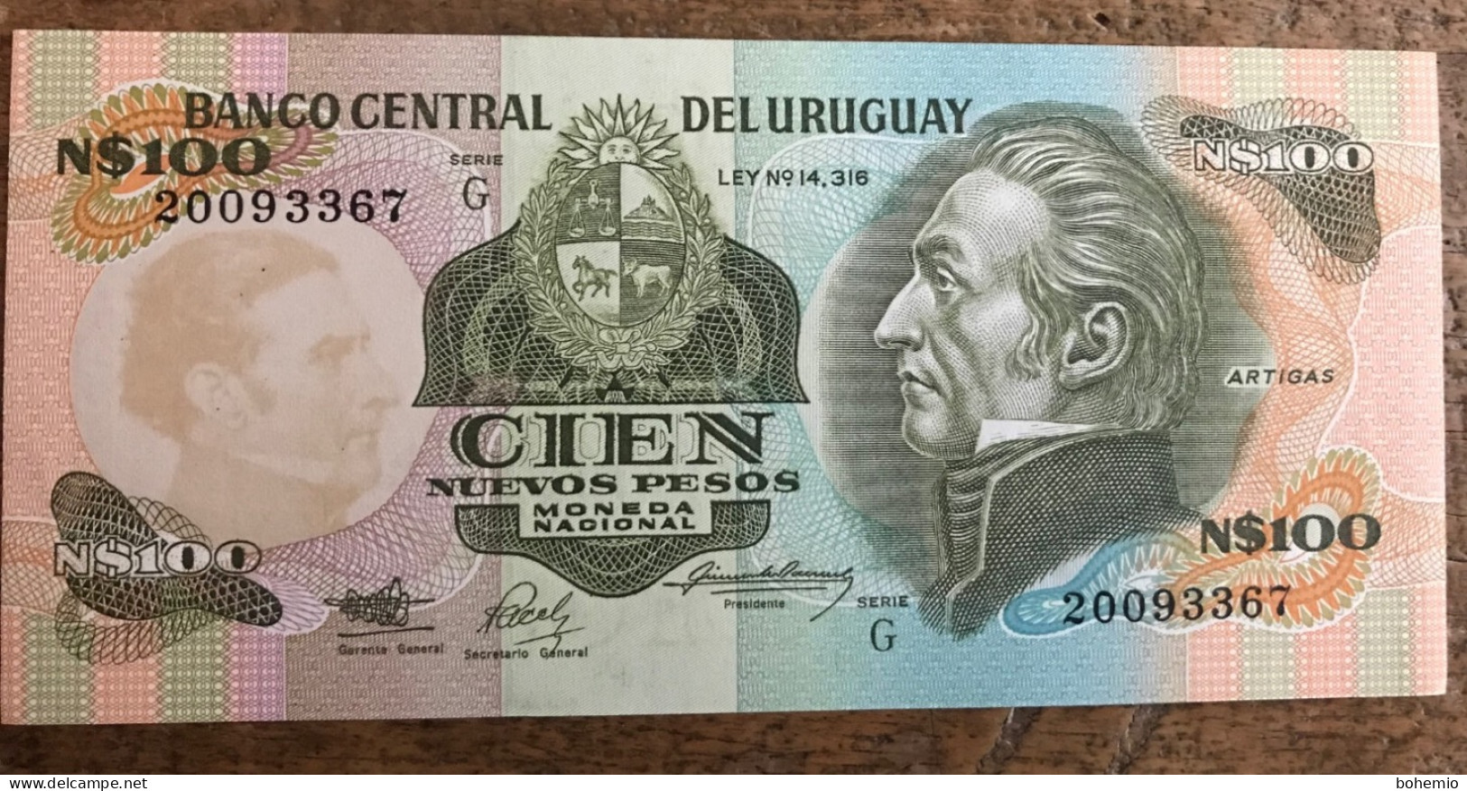 Uruguay 100 Pesos - Uruguay
