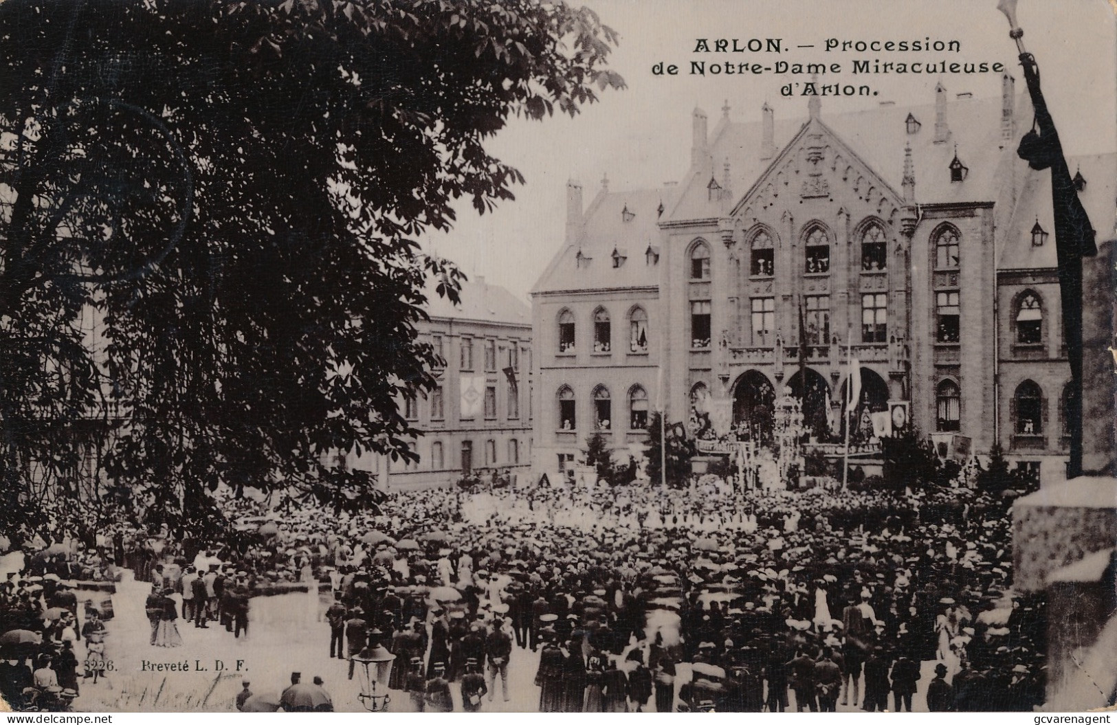 ARLON  PROCESSION DE NOTRE DAME MIRACULEUSE  D'ARLON         ZIE AFBEELDINGEN - Aarlen