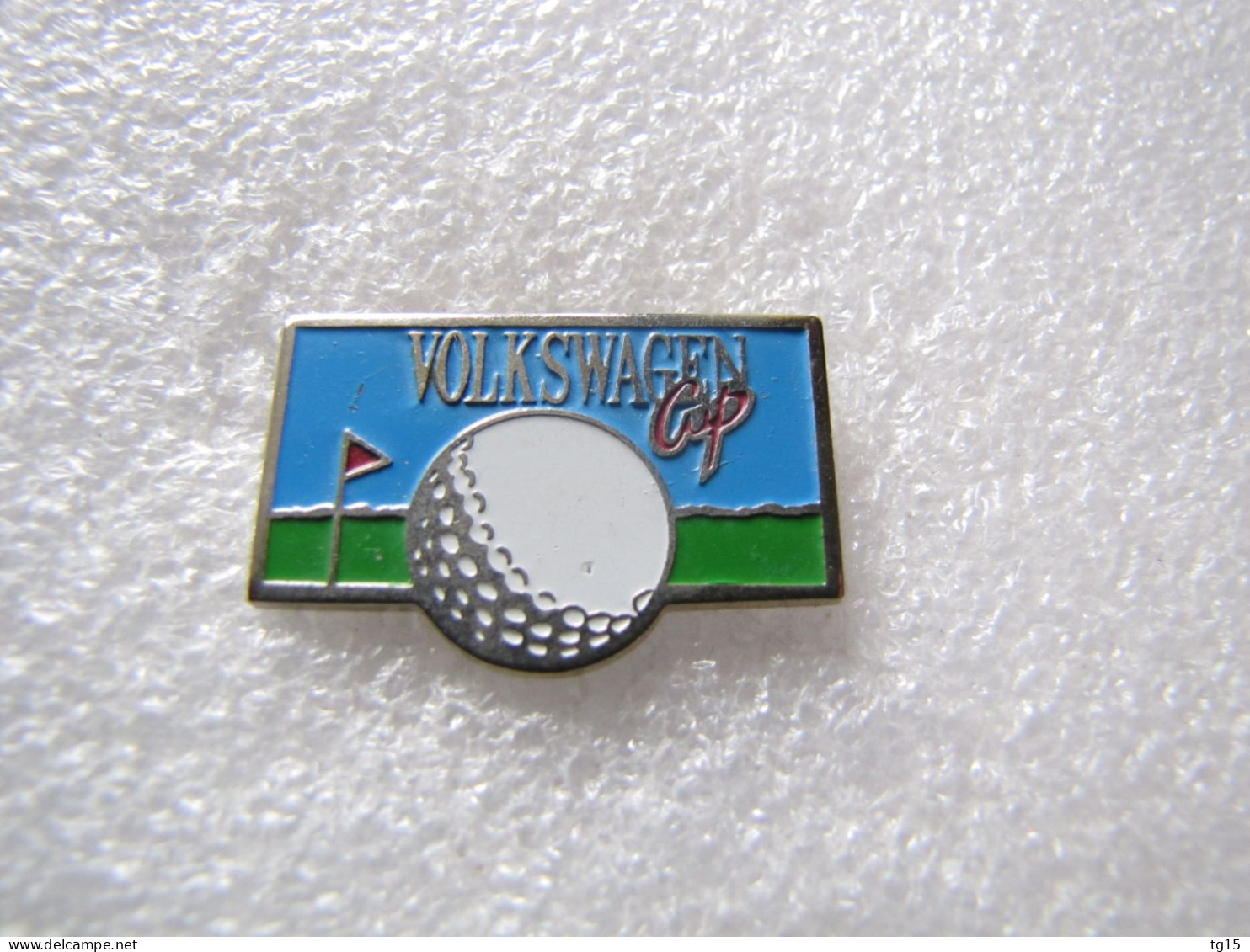 PIN'S    VOLKSWAGEN  CUP - Volkswagen