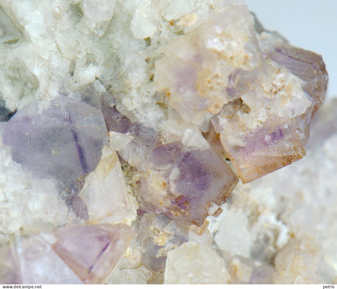 Mineral - Fluorite (Greencaws Mine, Stanhope, England) - Lot. 1090 - Minéraux