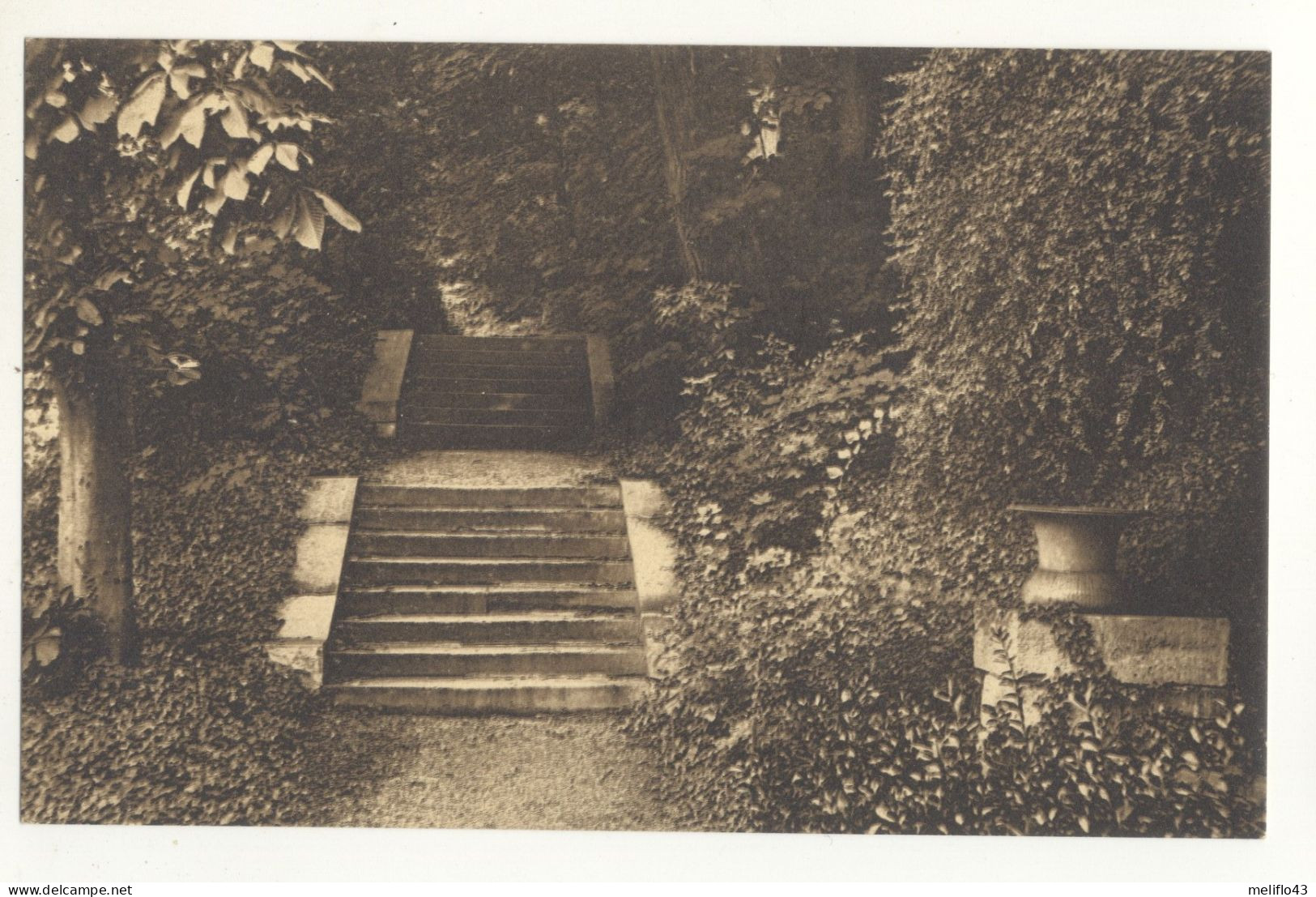 92/ CPA - Ecole Normale Supérieure De Sèvres - Le Parc, Escalier Est - Sevres