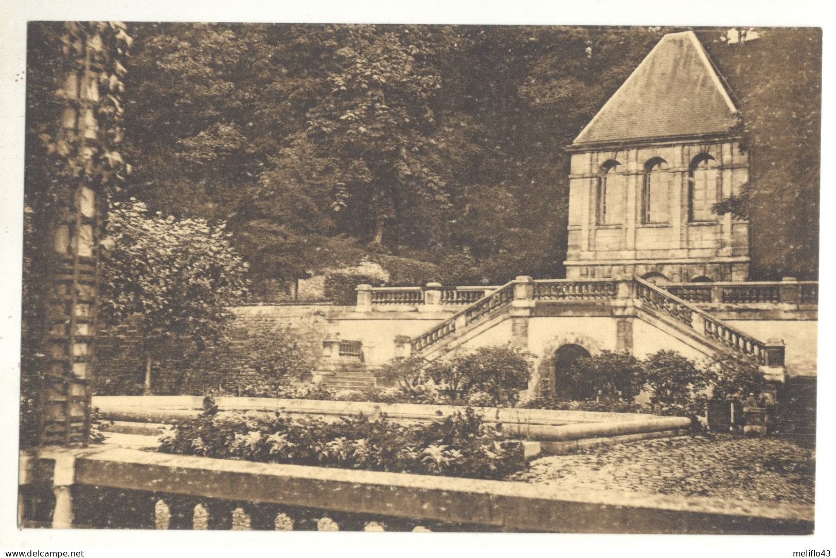 92/ CPA - Ecole Normale Supérieure De Sèvres - Cour D'honneur Et Pavillon Lulli - Sevres