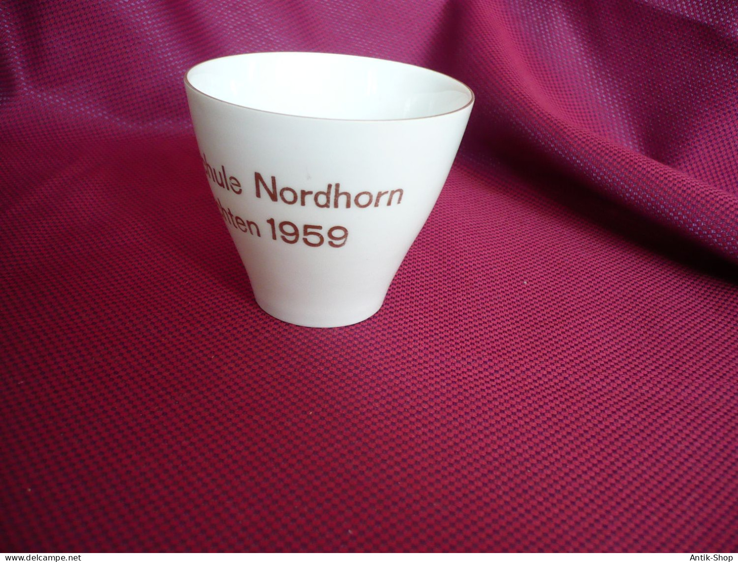 Porzellan-Tasse Mit Text In Gold " Sonntagsschule Nordhorn - Weihnachten 1959 " (1101) - Bavaria (DEU)